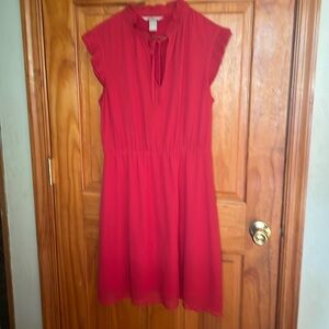 Adorable casual red summer dress.